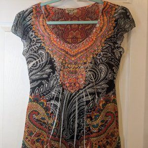 Colorful petite sleeveless shirt with embellished gold and lace overlay neckline